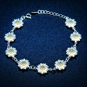 Daisy Flower Sterling Silver Adjustable Bracelet